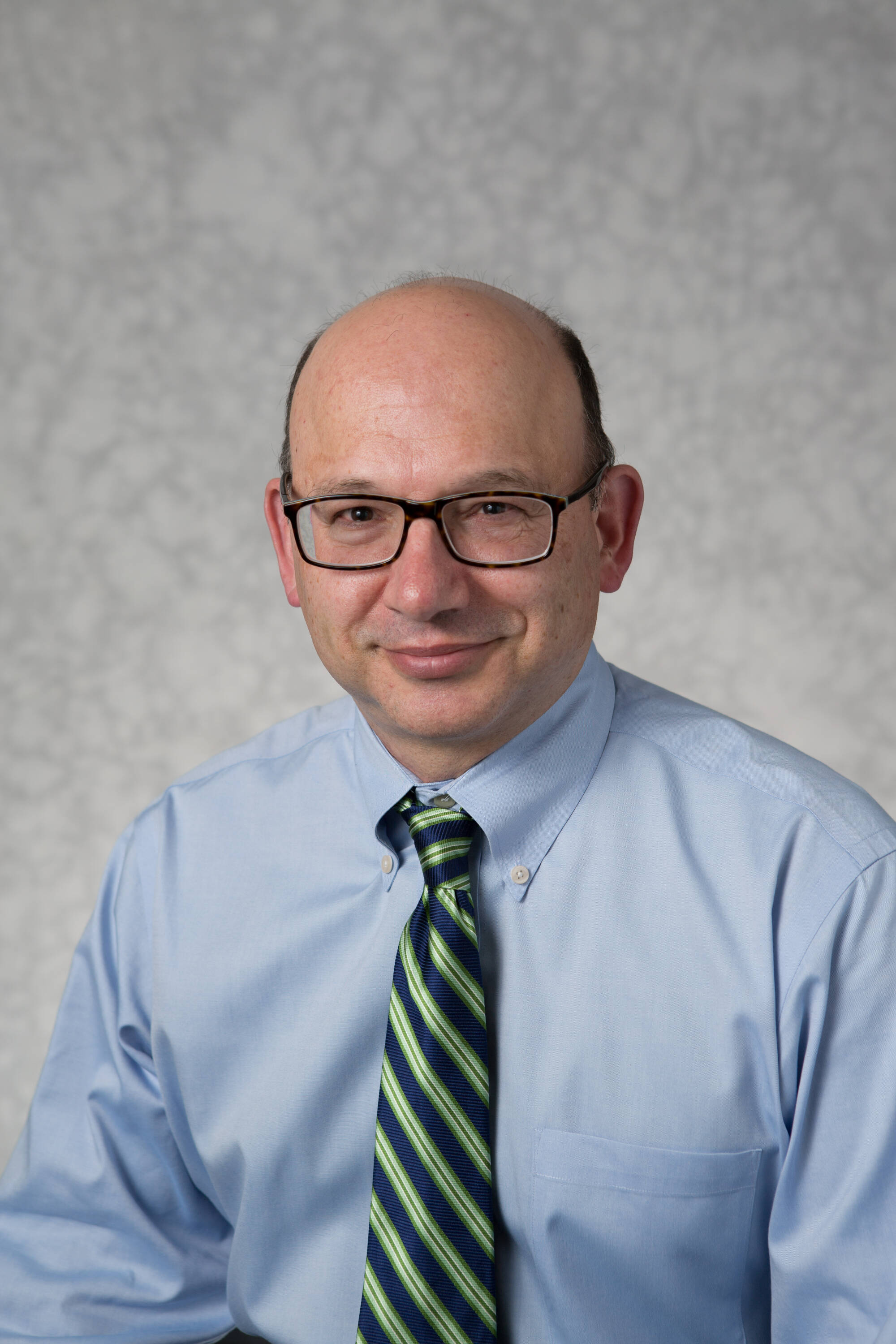 John Farris headshot